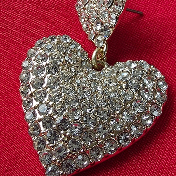 J.Crew Crystal Heart Drop Earrings Gold Tone Rhinestone Hypoallergenic NEW - Picture 5 of 9